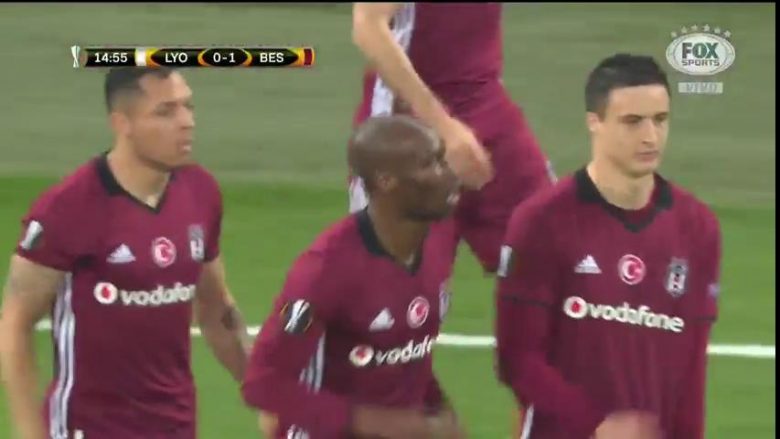 Rinis ndeshja Lyon-Besiktas, Babel kalon turqit në epërsi (Video)