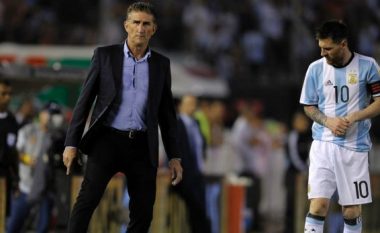 Zyrtare: Argjentina shkarkon trajnerin