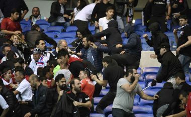 Lyon ankohet në UEFA, dëshiron të luajë pa tifozë në ndeshjen kthyese