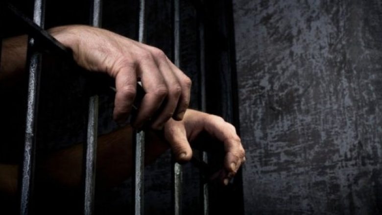 Arratiset nga burgu i Italisë, shqiptari i dënuar për vrasje