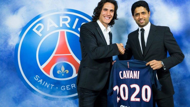 Zyrtare: Cavani vazhdon kontratën me PSG-në