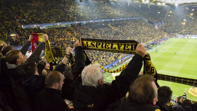 Dortmundi e ngushton epërsinë (Video)