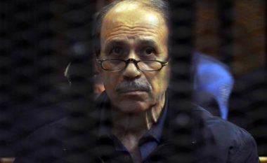 Egjipt, ish-ministri i Brendshëm dënohet me 7 vite burg për korrupsion