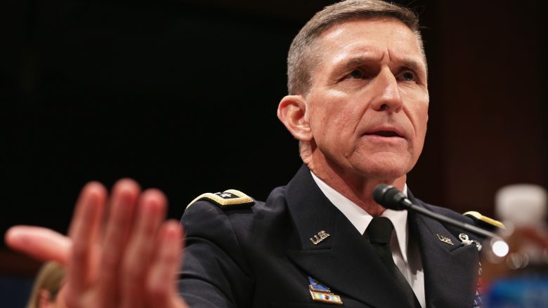 Pentagoni zhvillon hetime lidhur me pagesën e Flynnit në Rusi