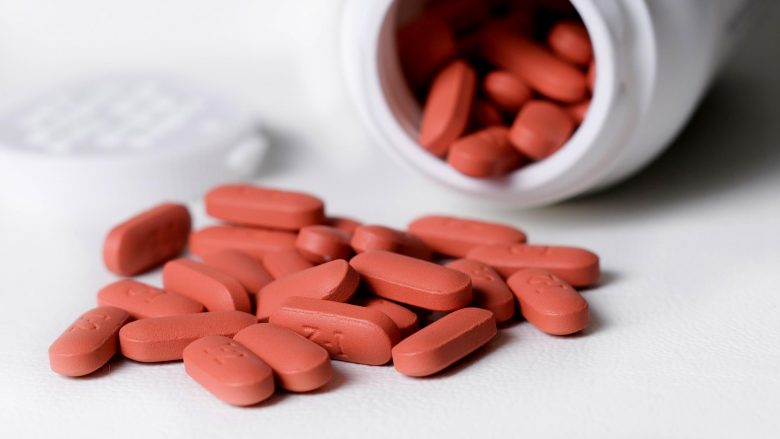 ​Rreziqet nga përdorimi i tepërt i ibuprofenit