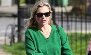 ​Kate Moss vazhdon të dëshmojë se është ikonë e modës