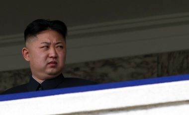 Kim Jong kërcënon sërish: Po shkojmë drejt luftës bërthamore