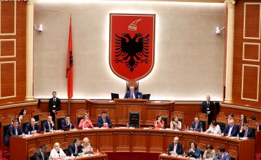Tre maqedonas kandidatë për deputetë në Parlamentin e Shqipërisë