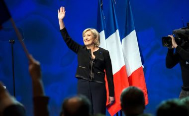 Marine Le Pen largohet prej partisë shkaku i presidencialeve franceze