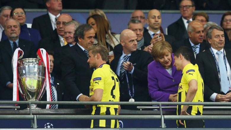 Merkel: I uroj çdo të mirë Dortmundit