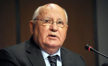 Gorbachev paralajmëron për një Luftë të re të Ftohtë