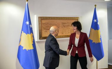 Mustafa dhe Hoxhaj theksojnë përkushtimin e Kosovës në rrugën evropiane