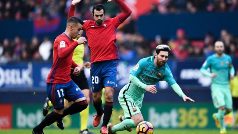 Osasuna detyrohet të prodhojë fanella të reja për të luajtur kundër Barcelonës (Foto)