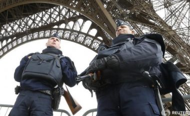 Një polic i vrarë në sulmin në Paris, Shteti Islamik merr përgjegjësinë