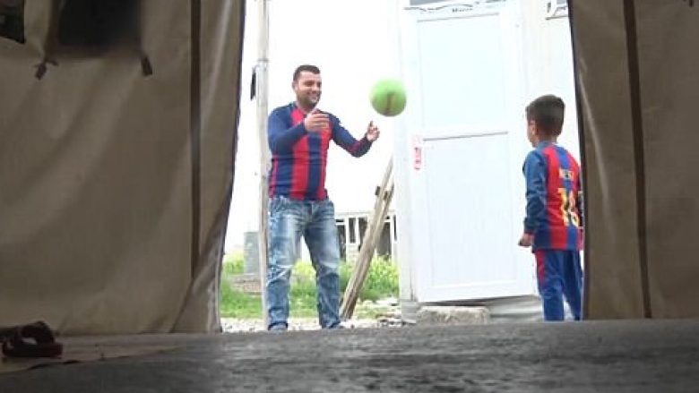 ISIS e mbajtën peng 3-vjeçarin, vetëm se i ati i kishte vënë emrin “Messi” (Foto/Video)