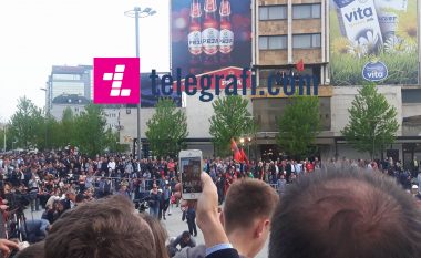 Prishtina në festë, presin Haradinajn (LIVE)