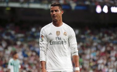 Ronaldo i shqetësuar që Real Madridi është vënë pas Hazardit