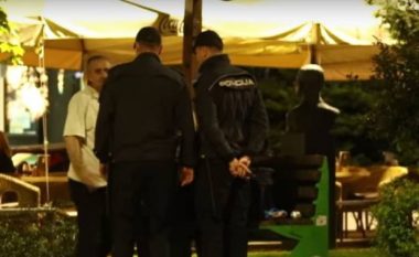 Çifti kapet mat në qendër të Sarajevës, u desh të ndërhynte policia (Video,+18)