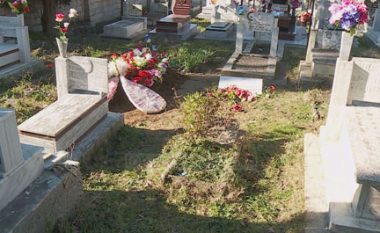 Skandal, varrmihësit zhdukin eshtrat e fëmijës nga varrezat