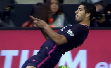 Suarez kalon Barçën në epërsi ndaj Espanyolit (Video)