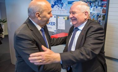 Mustafa takoi kryetarin e EPP-së, Joseph Daul