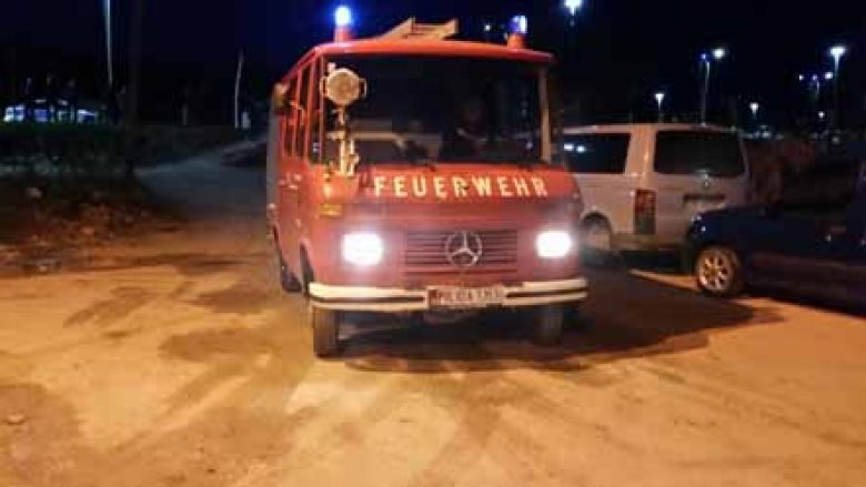 Zjarr në Qendrën e Paraburgimit në Vlorë: Dy të asfiksuar (Video)