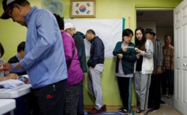 Koreano-jugorët votojnë për presidentin e ri