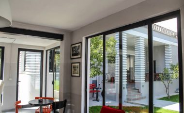 “Antigona”, hoteli që kombinon kualitetin dhe çmimet e volitshme në Tiranë