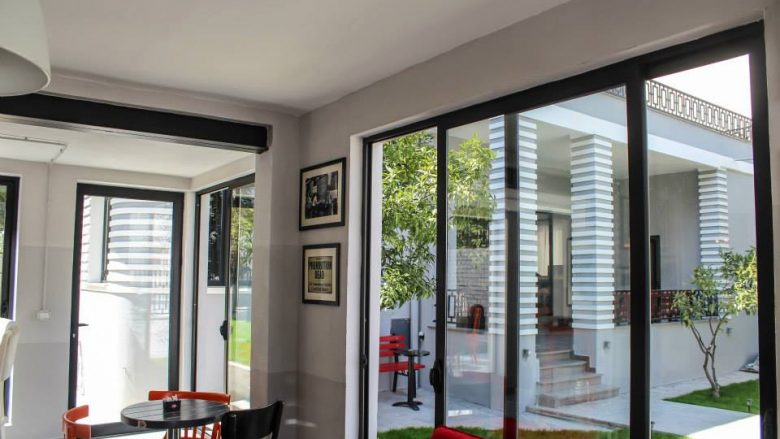 “Antigona”, hoteli që kombinon kualitetin dhe çmimet e volitshme në Tiranë