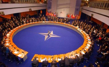 Samiti i veçantë i NATO-s, një konfirmim i lidhjes së fortë Trans-Atlantike