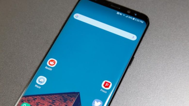 Telefoni Galaxy S8 mbushet shpejt vetëm kur e ka ekranin të shkyçur