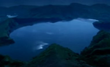 Liqeni i vdekjes, që ua mori jetën 1.700 personave (Video)