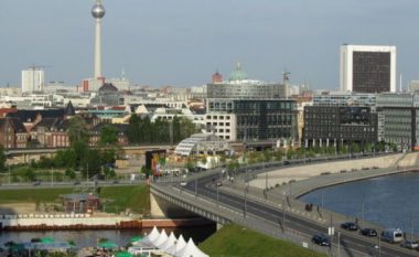 Rritet niveli i sigurisë në Berlin pas sulmit në Mançester