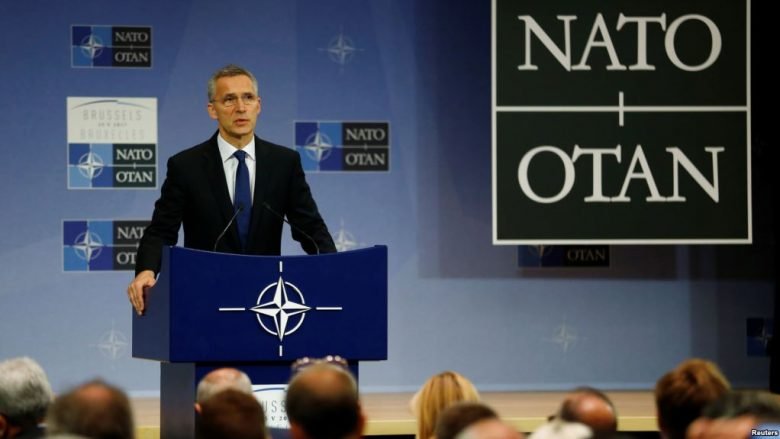 NATO ia hap dyert Malit të Zi