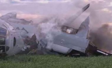 Rusi: Aeroplani ushtarak kaplohet nga zjarri, ka viktima