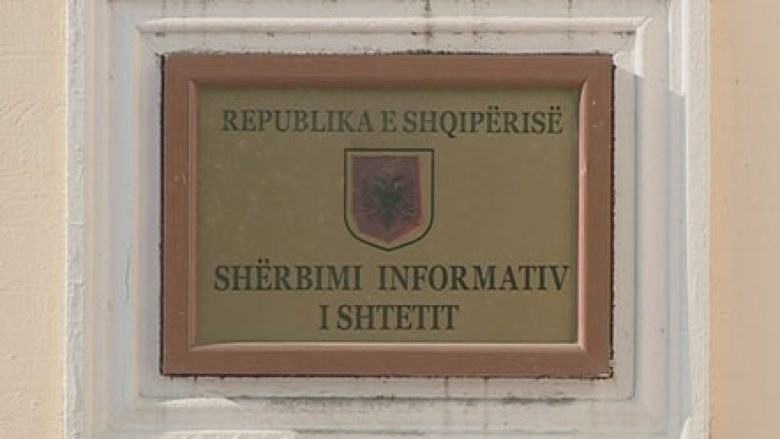 Tiranë, mesazh kërcënues agjentit të SHISH