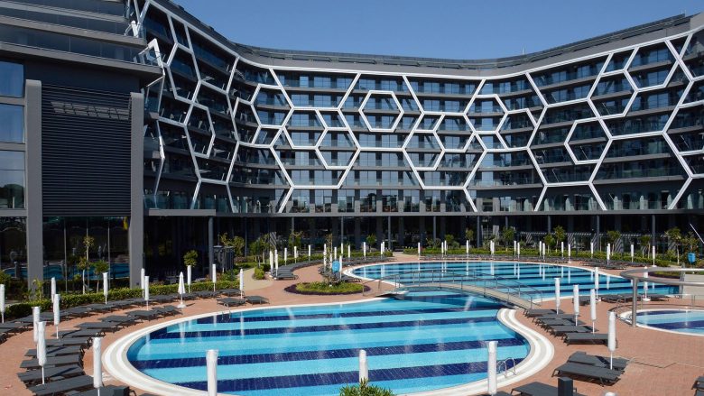 Ky është hoteli më i ri në Turqi, investimet kalojnë 40 milionëshin (Foto/Video)