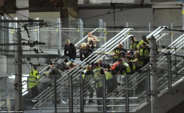 Trupa të pajetë, persona të mbuluar në gjak e panik: Detaje nga sulmi në Manchester Arena (Foto/Video, +18)
