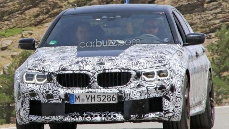 BMW tregon datën e lansimit të modelit M5 (Foto)