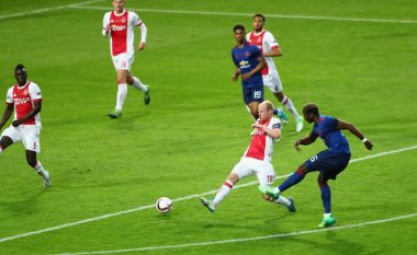 Ajax 0-1 Man Utd, statistikat e pjesës së parë