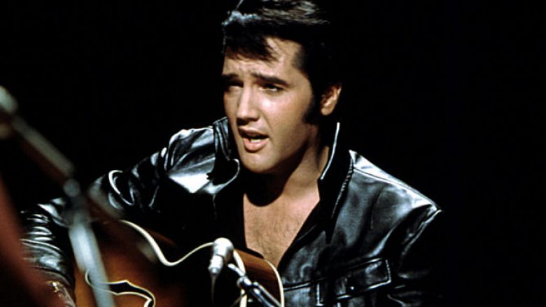 Aeroplani privat i Elvis Presley nxirret në ankand (Foto)