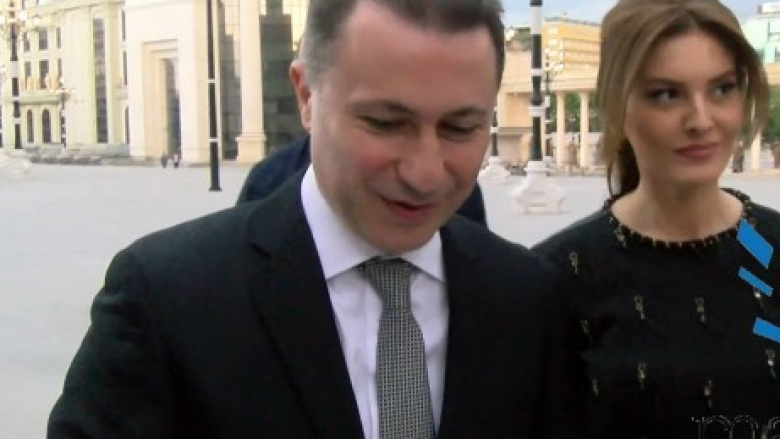 Gruevski nuk përgjigjet nëse do të vazhdojë të mbetet kryetar i OBRM-PDUKM-së (Video)