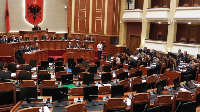 Kuvendi i Shqipërisë miraton sot ndryshimet në qeveri