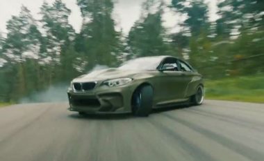 Lëvizjet e mahnitshme të BMW M2 që ka motorin e Chevrolet dhe disa modifikime (Video)
