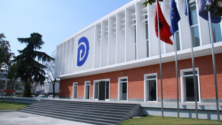 PD arrin marrëveshje për koalicionin, “Aleanca për Ndryshim” garon me 14 parti