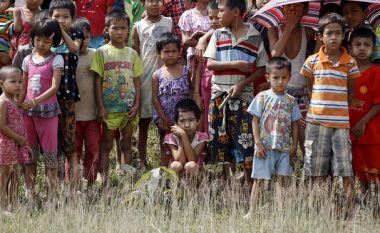 Rreth 150 fëmijë nën moshën pesëvjeçare vdesin për çdo ditë në Myanmar (Foto)