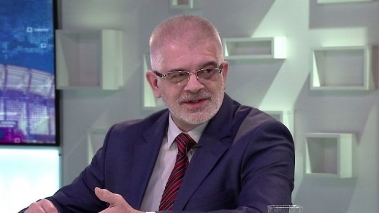Petrov: Gjykata Kushtetuese do të vendosë për legjitimitetin e Talat Xhaferit