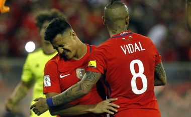 Vidal nuk e konsideron Arsenalin klub të madh, i thotë Sanchezit eja te Bayern Munich