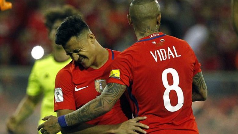 Vidal nuk e konsideron Arsenalin klub të madh, i thotë Sanchezit eja te Bayern Munich