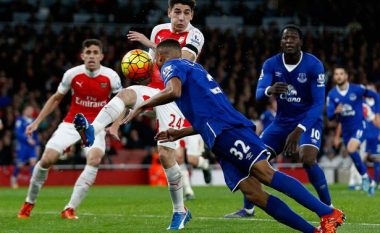 Formacionet zyrtare: Arsenal-Everton